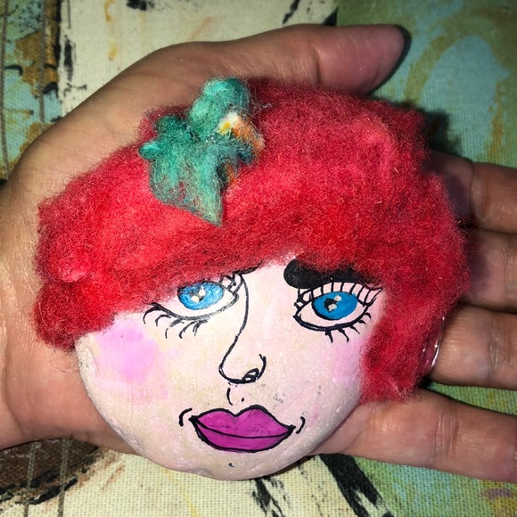 Rock faces painted w/ acrylic paint, big Lips! - Picture 3 of 7